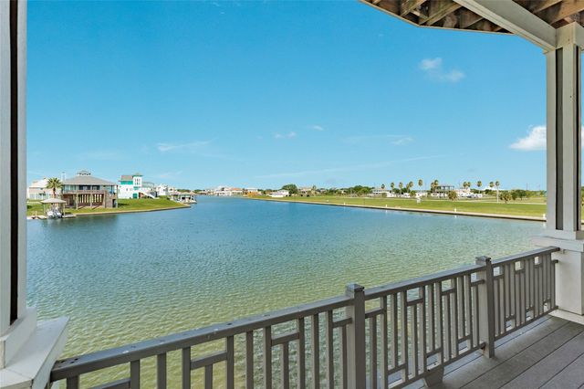 1406 17th Street, Port Bolivar, TX 77650