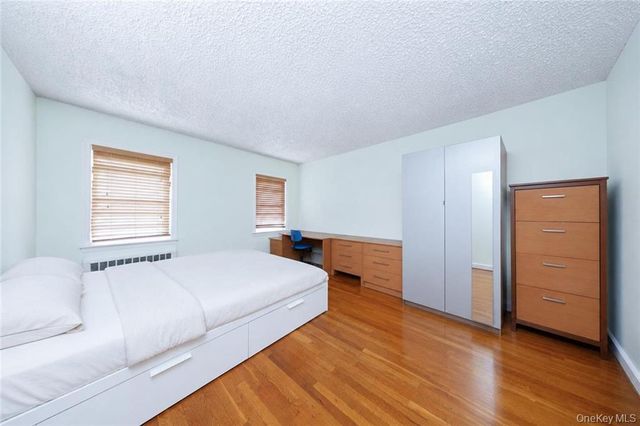 2340 E 29th Street, Brooklyn, NY 11229