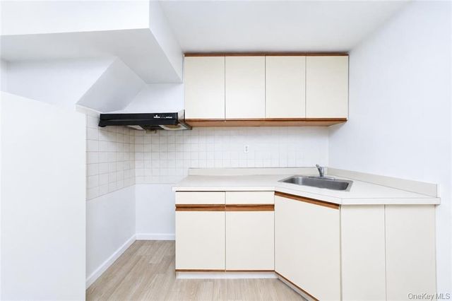 2340 E 29th Street, Brooklyn, NY 11229
