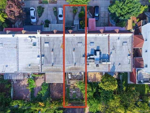 2340 E 29th Street, Brooklyn, NY 11229