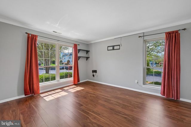 321 STEEPLECHASE CT, Woodbury, NJ 08096