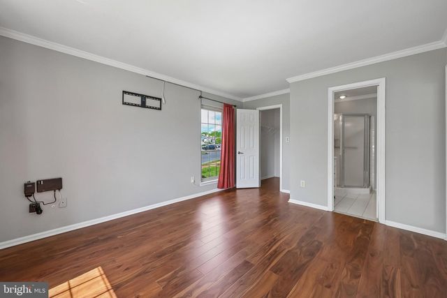 321 STEEPLECHASE CT, Woodbury, NJ 08096