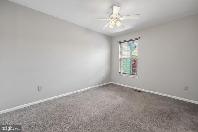 321 STEEPLECHASE CT, Woodbury, NJ 08096