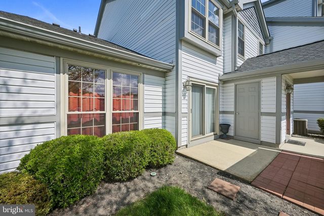 321 STEEPLECHASE CT, Woodbury, NJ 08096