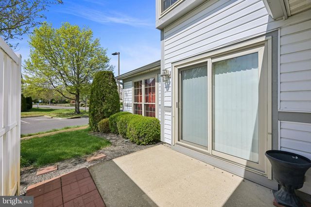 321 STEEPLECHASE CT, Woodbury, NJ 08096