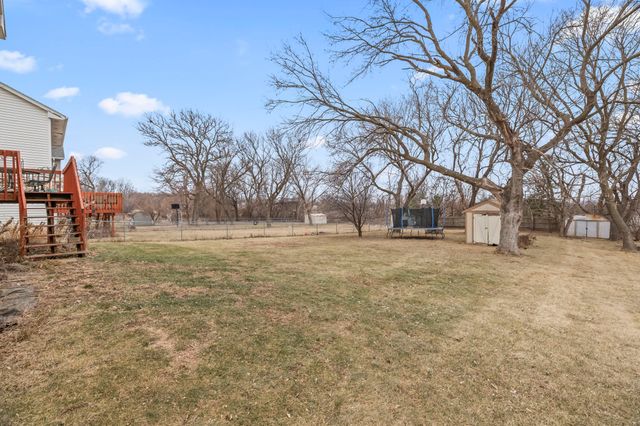 6923 Northview Drive, Urbandale, IA 50322