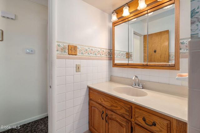 1915 Nicky Drive, Rotterdam, NY 12306
