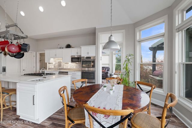 3026 Quarry Road, Maumee, OH 43537