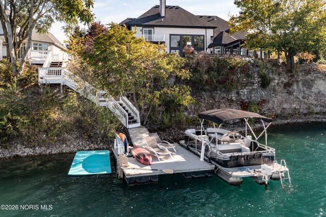 3026 Quarry Road, Maumee, OH 43537