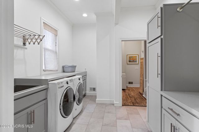 3026 Quarry Road, Maumee, OH 43537