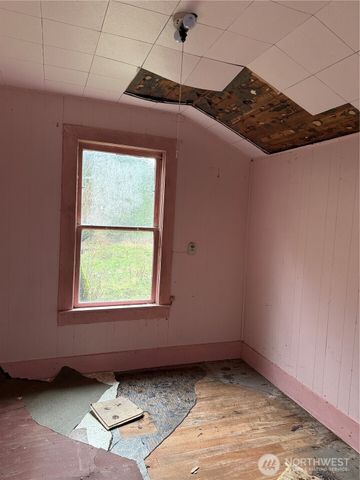 529 NW Past Drive, Poulsbo, WA 98370