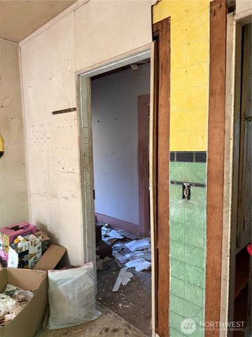 529 NW Past Drive, Poulsbo, WA 98370