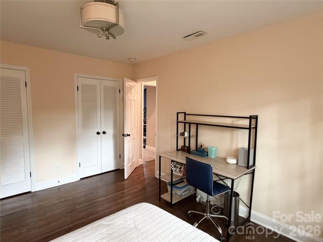 3331 Champaign Street, Charlotte, NC 28210