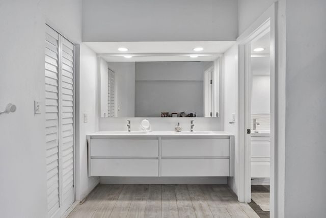 6031 NW 4th Avenue, Boca Raton, FL 33487