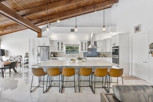 6031 NW 4th Avenue, Boca Raton, FL 33487