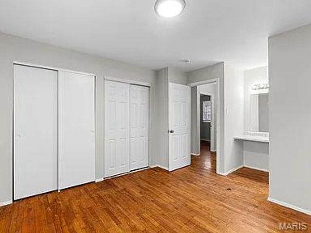 10265 Lord Drive, St Louis, MO 63136