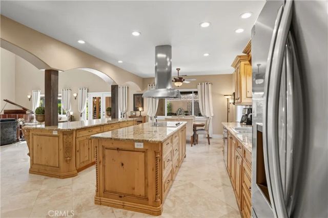 22711 Inspiration, Canyon Lake, CA 92587