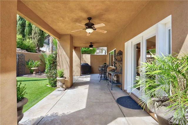 22711 Inspiration, Canyon Lake, CA 92587