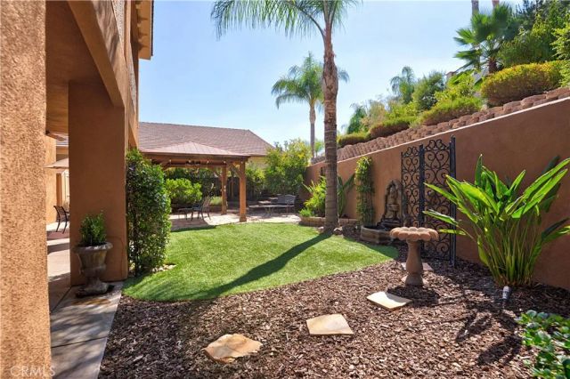 22711 Inspiration, Canyon Lake, CA 92587