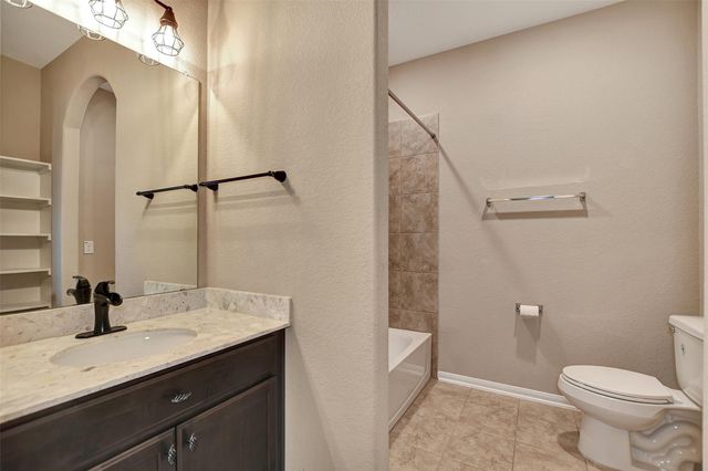 11711 Petal Falls Lane, Tomball, TX 77377