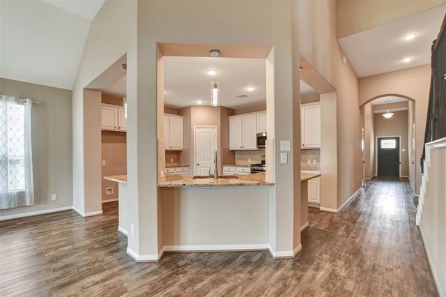 11711 Petal Falls Lane, Tomball, TX 77377