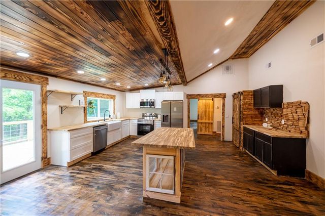4117 Mason Creek Road, Winston, GA 30187