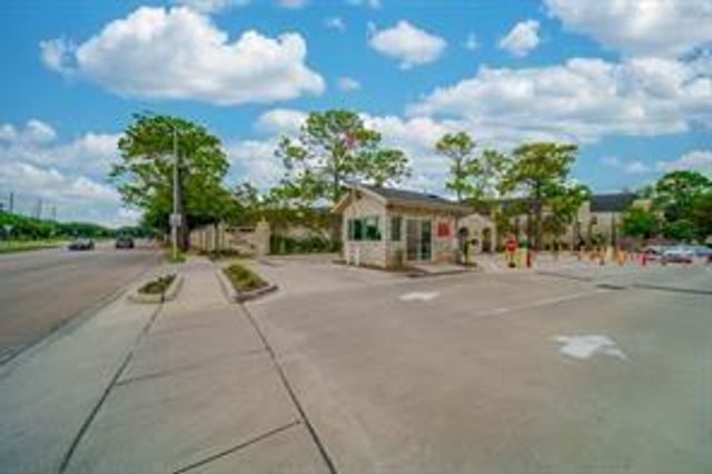 3050 Holly Hall Street 3050, Houston, TX 77054