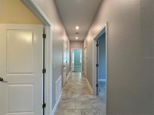 1068 QUAKER RIDGE LANE, Davenport, FL 33896