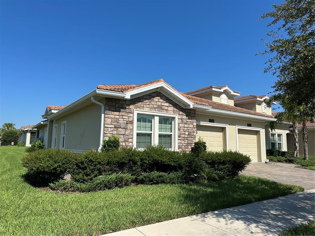 1068 QUAKER RIDGE LANE, Davenport, FL 33896