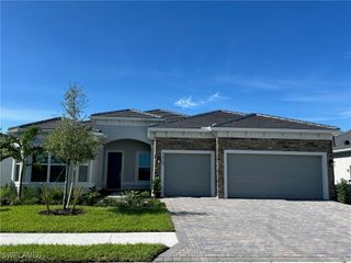7410 Blue Salvia DR, North Fort Myers, FL 33917