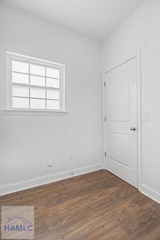 390 Fairview Circle, Hinesville, GA 31313