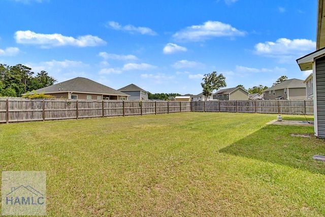 390 Fairview Circle, Hinesville, GA 31313