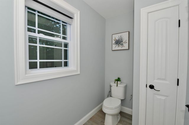 79 New Boston Road, Bedford, NH 03110