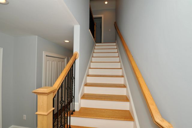 79 New Boston Road, Bedford, NH 03110