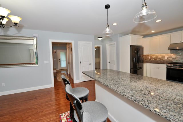 79 New Boston Road, Bedford, NH 03110