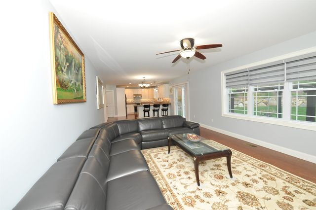 79 New Boston Road, Bedford, NH 03110