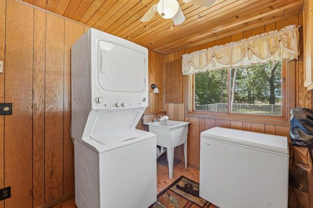 N8277 E MECAN LANE, Neshkoro, WI 54960