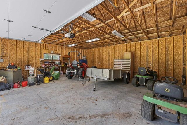 N8277 E MECAN LANE, Neshkoro, WI 54960