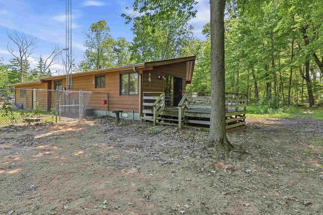 N8277 E MECAN LANE, Neshkoro, WI 54960