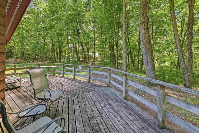 N8277 E MECAN LANE, Neshkoro, WI 54960