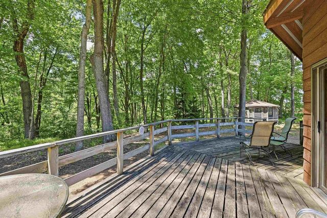 N8277 E MECAN LANE, Neshkoro, WI 54960