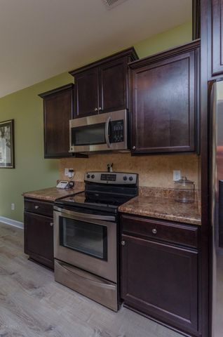 219 Peggys Trace, Sneads Ferry, NC 28460