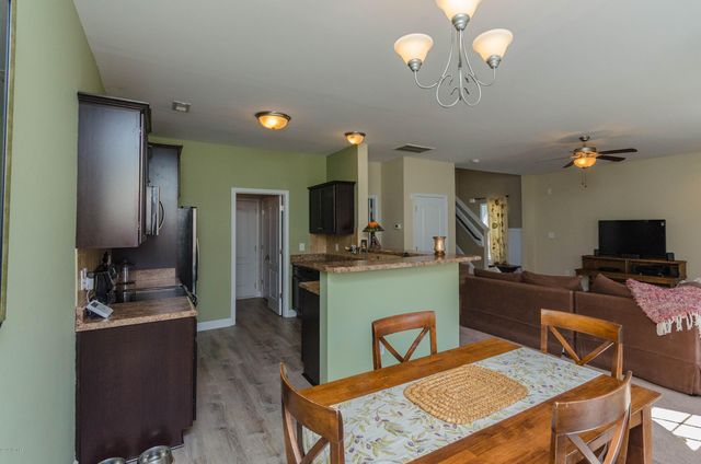 219 Peggys Trace, Sneads Ferry, NC 28460