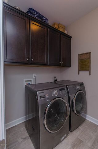 219 Peggys Trace, Sneads Ferry, NC 28460