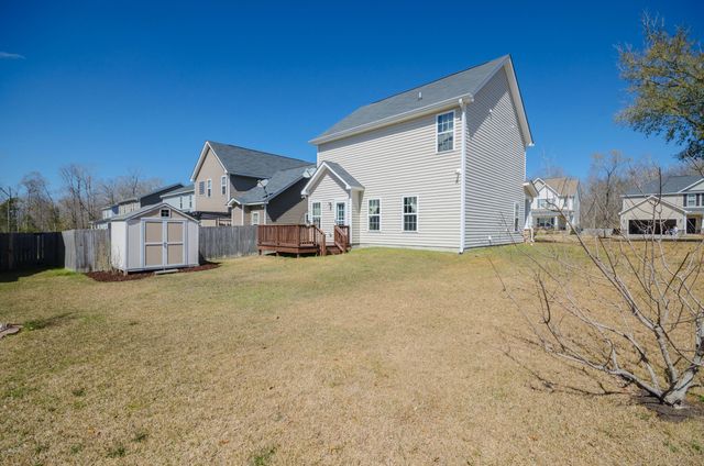 219 Peggys Trace, Sneads Ferry, NC 28460