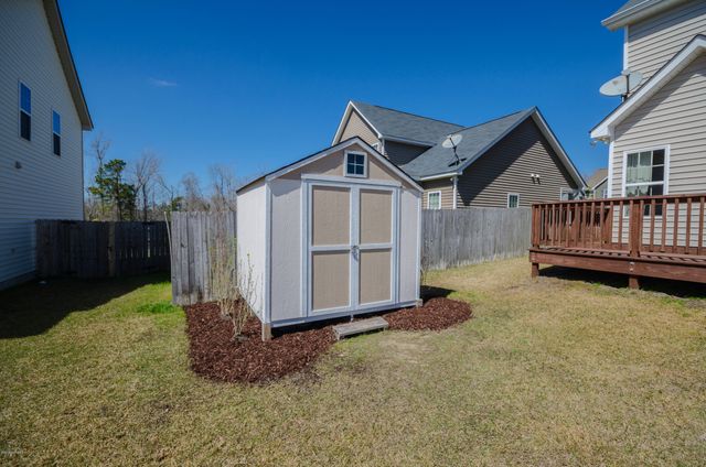 219 Peggys Trace, Sneads Ferry, NC 28460