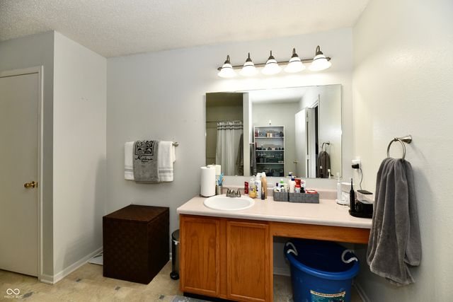 14535 Bramkrist Drive, Fishers, IN 46038