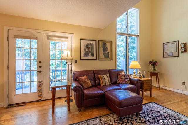 24 Williams Glen Way 24, Glastonbury, CT 06033