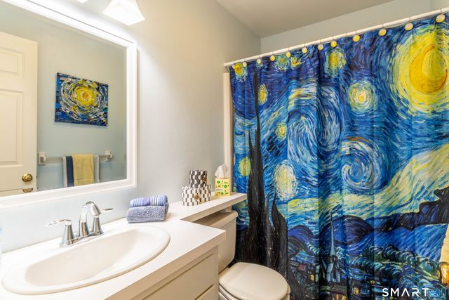 24 Williams Glen Way 24, Glastonbury, CT 06033