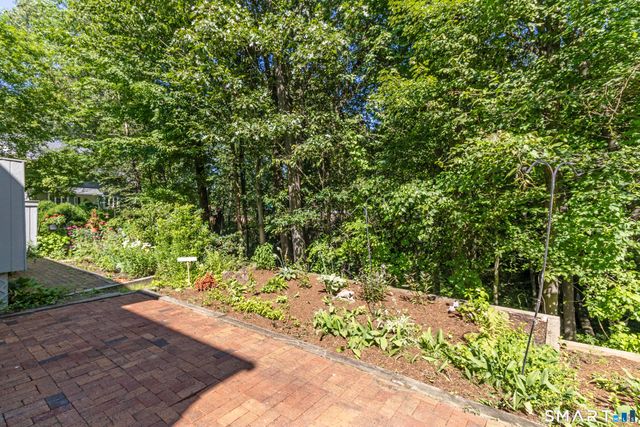 24 Williams Glen Way 24, Glastonbury, CT 06033